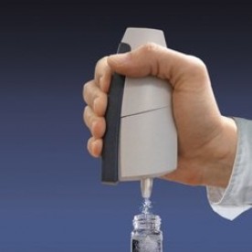 AQUAfast bendro chloro DPD miltelių dozatorius su vienu buteliuku x 250 testų
