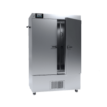 KK 750 Climatic Chamber opened doors SS